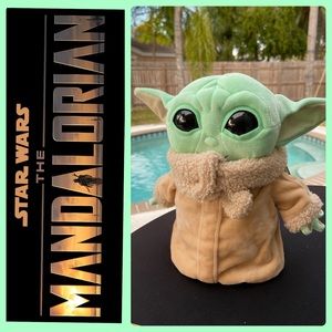 🆕 Disney Star Wars Mandalorian The child plush